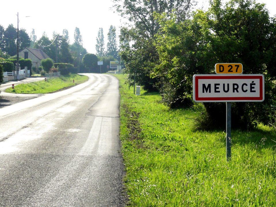 Meurcé (Sarthe) entrée