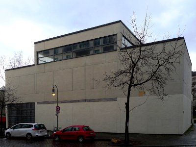 Michaelskirche (Berlin-Kreuzberg) Altarwand außen