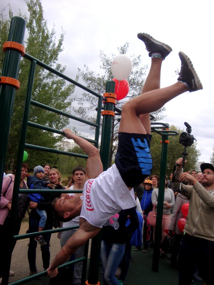 Michail Paulau Park in Minsk city - workout 1 - 12 September 2015 AD