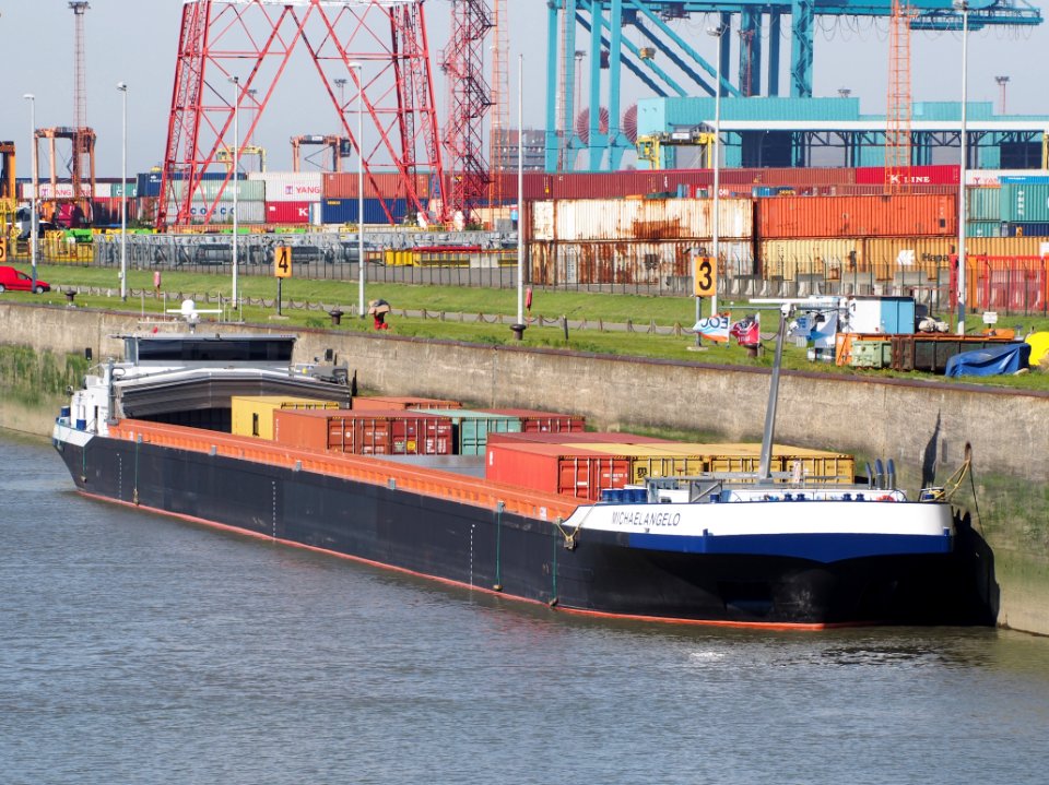 Michaelangelo (ship, 2008), ENI 02329759, Port of Antwerp
