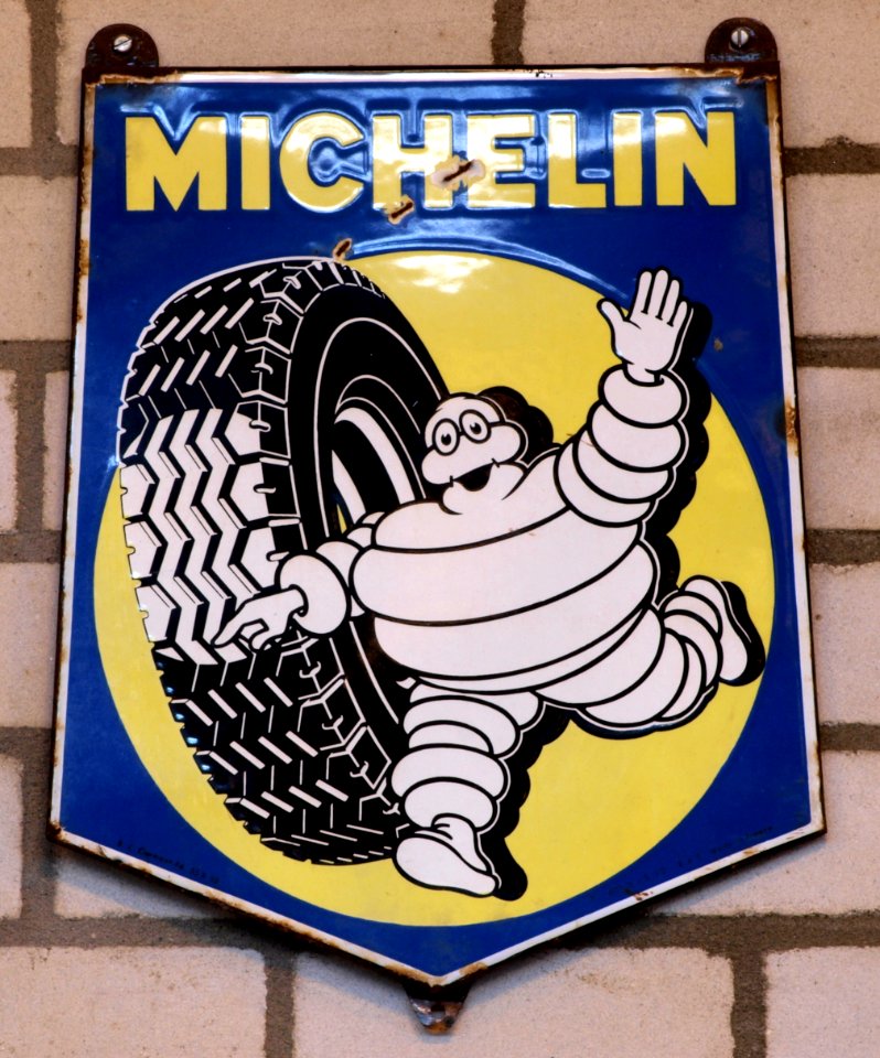 Michelin, Enamel advert sign at the den hartog ford museum pic-052