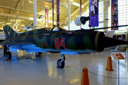 MiG 21MF Fishbed-J, 1975 - Evergreen Aviation & Space Museum - McMinnville, Oregon - DSC01085