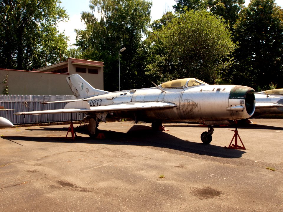 MiG 19P Farmer B, Czech air force 0813 serie 620813 pic3