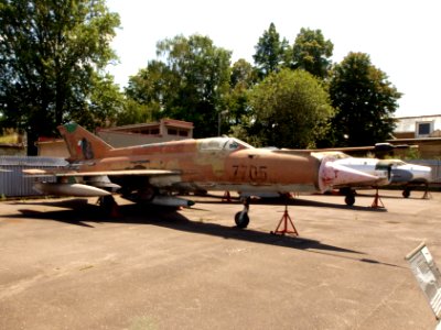 MiG-21 Czech air force 7705 pic3
