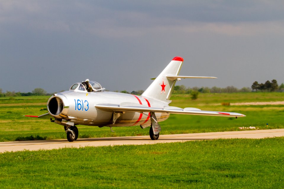 MiG-17 Take to the Skies Airfest Durant, Oklahoma Landing