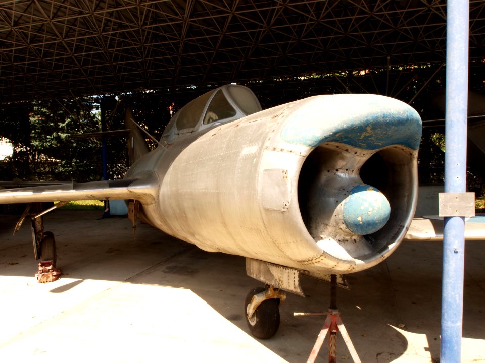 MiG-15UTI-P Midget pic2