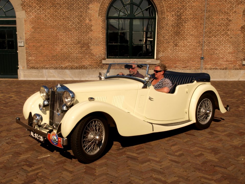 MG VA (1939), Dutch licence registration AL-82-28 pic1