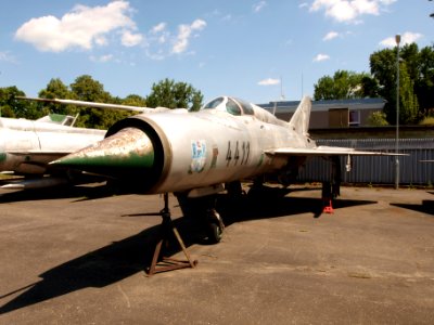 MiG-21PFM Fishbed F, Czech air force 4411 pic2