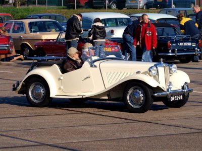 MG TD (1951). Dutch licence registration DR-35-98, pic3