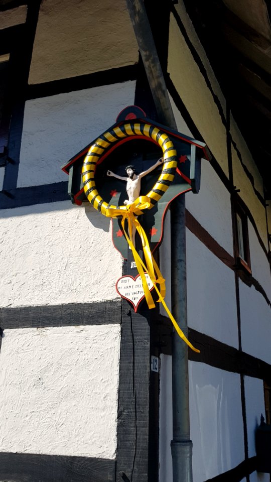 Mheer-wegkruis Stallestraat 12 (3)