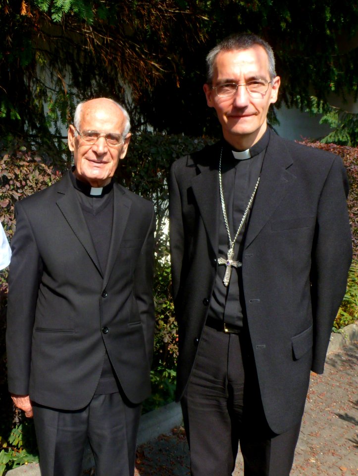 Mgr Vincent Dollmann et archiprêtre de Mossoul