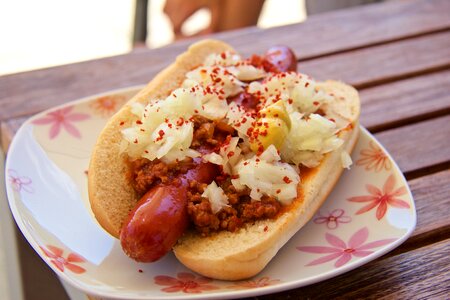 Eat food sausage