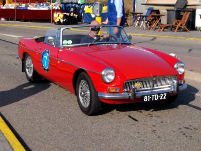 MG MG-B dutch licence registration 81-TD-22 pic1