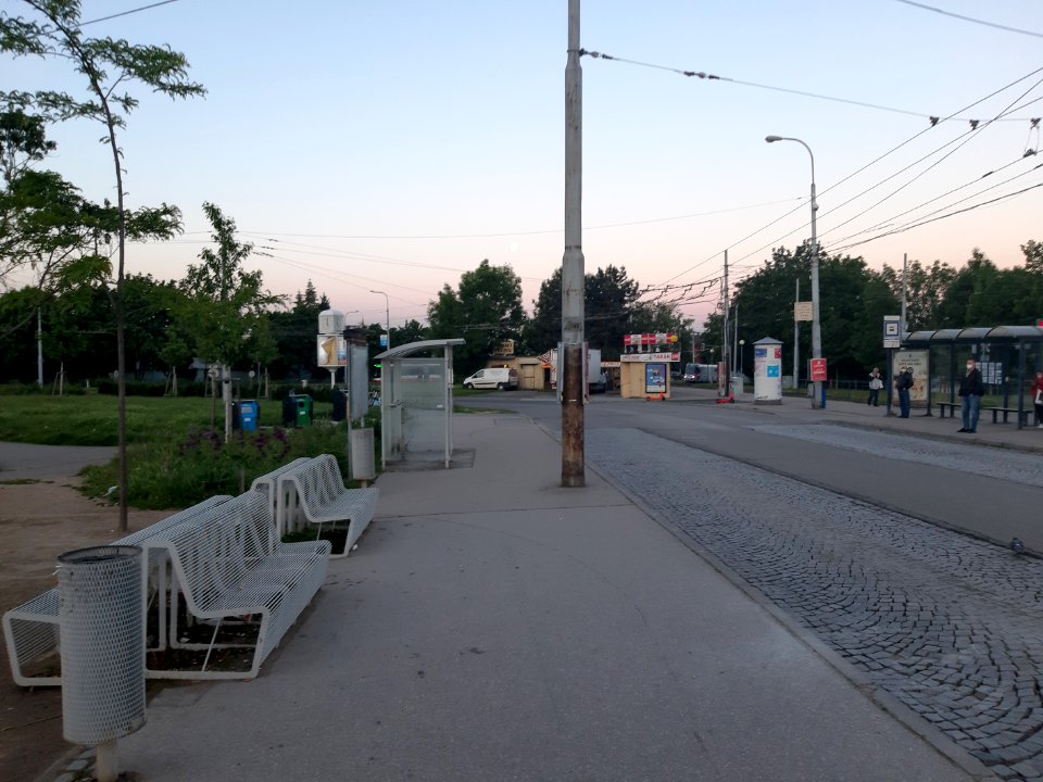 MHD uzel na Staré osadě 20210528 050028