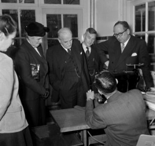 Middelbare Confectieschool Keizersgracht 804, Bestanddeelnr 904-8300