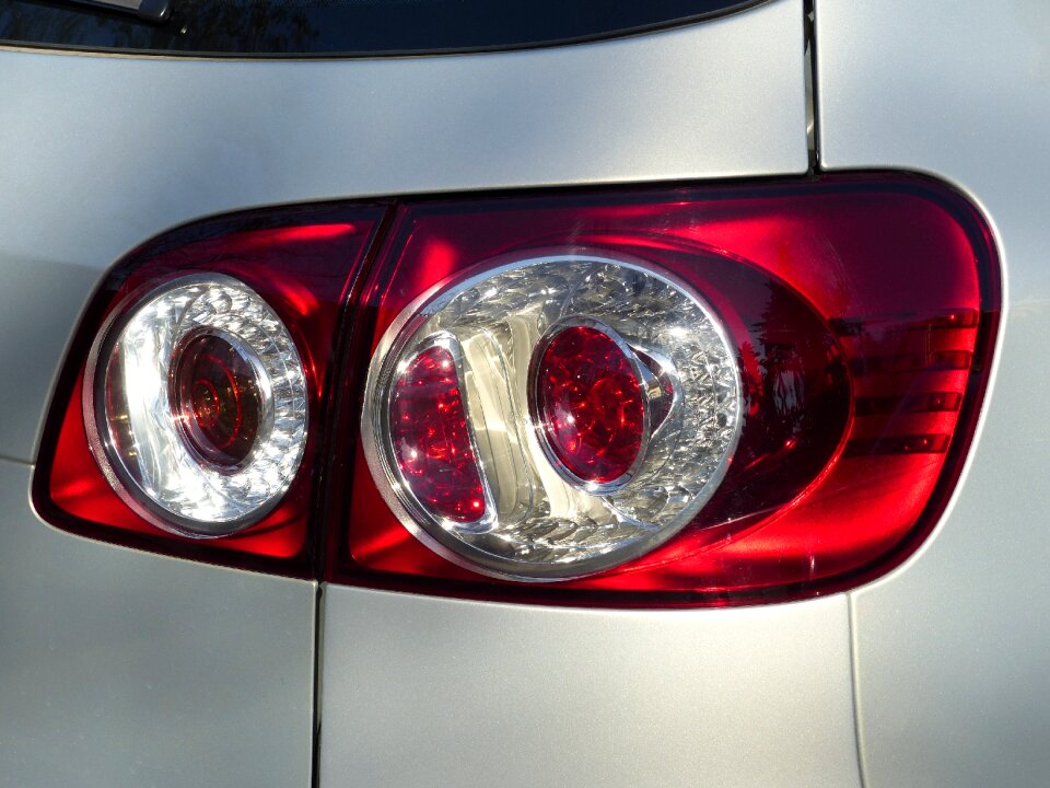 Auto red reflection