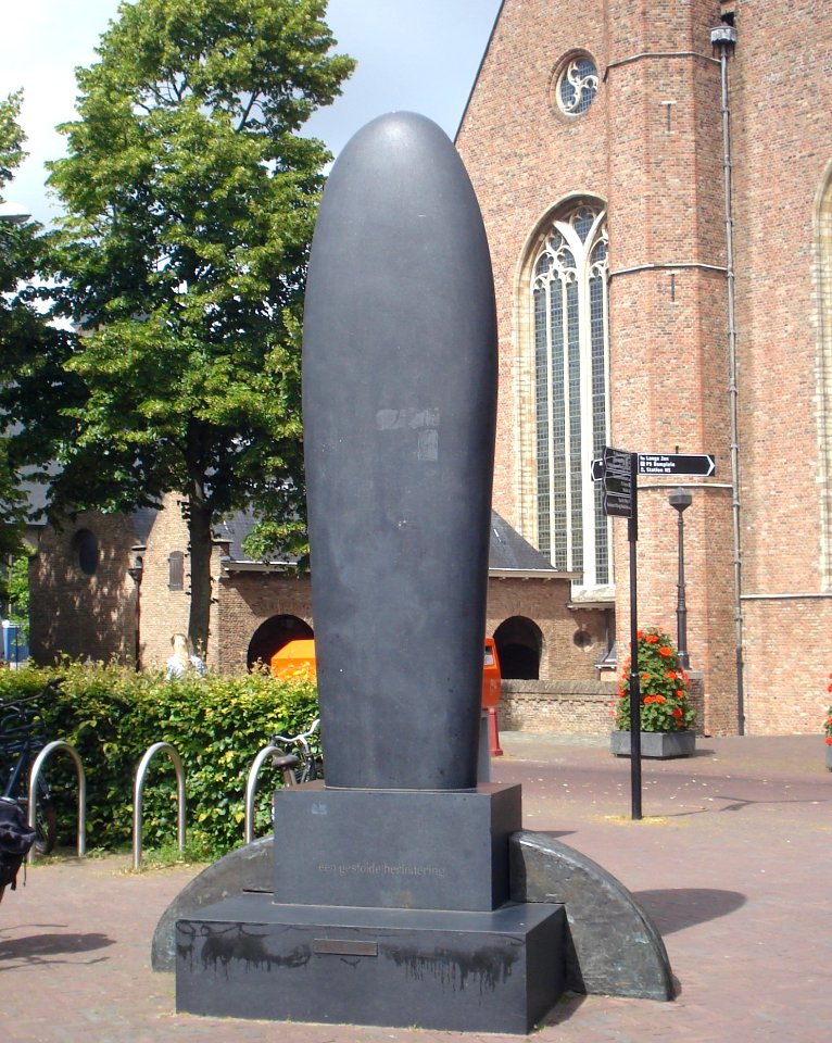 Middelburg monument gestolde herinnering