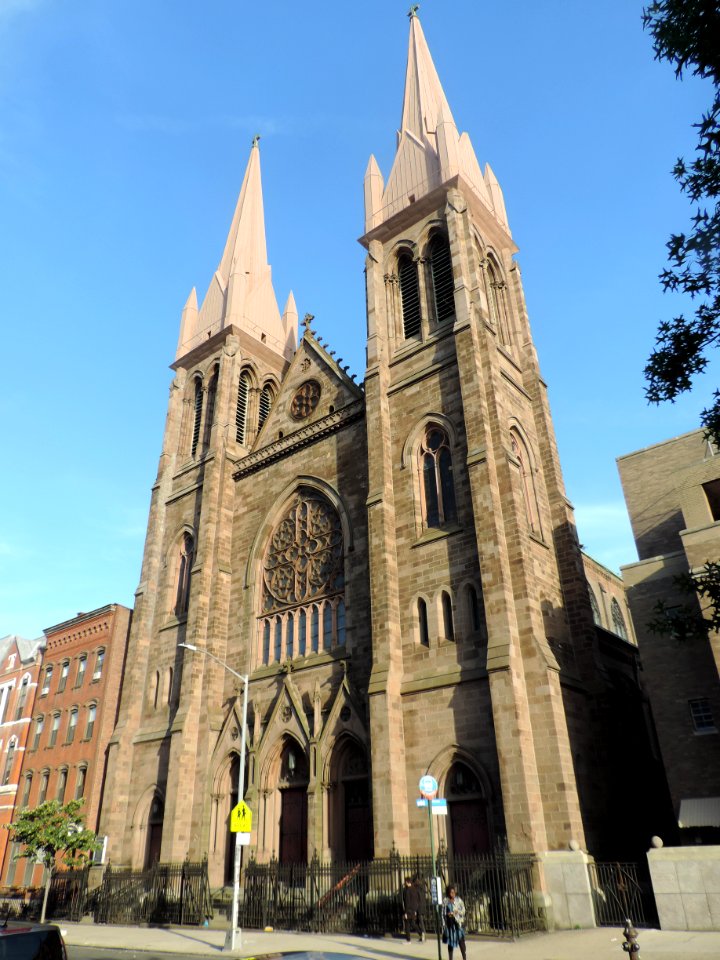 MHT Parish Montrose Av sunny jeh