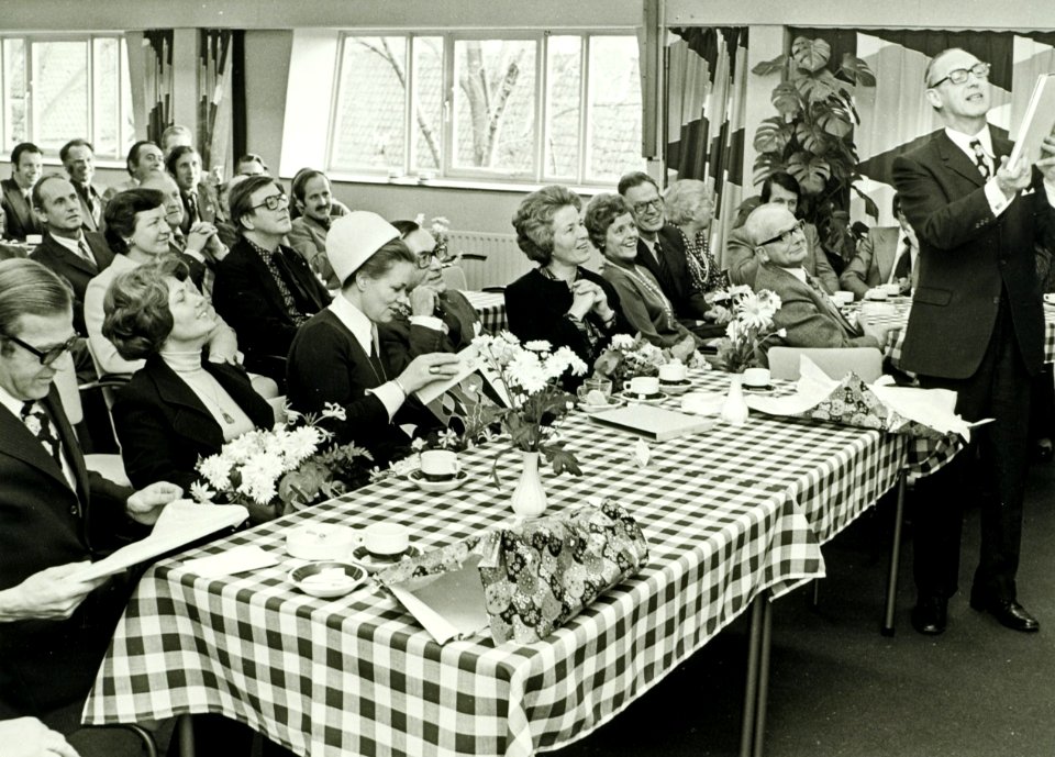 Midden Gou, burgemeester Mr. Dr. L. de, NL-HlmNHA 5400463887