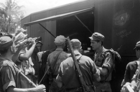 Midden-Java Zuiveringsactie in het gebied van de W-Brigade 1-II RI trok er 2 we, Bestanddeelnr 1605-8-1