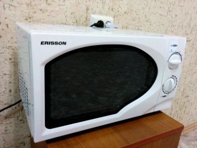 Microwave oven "Erisson"