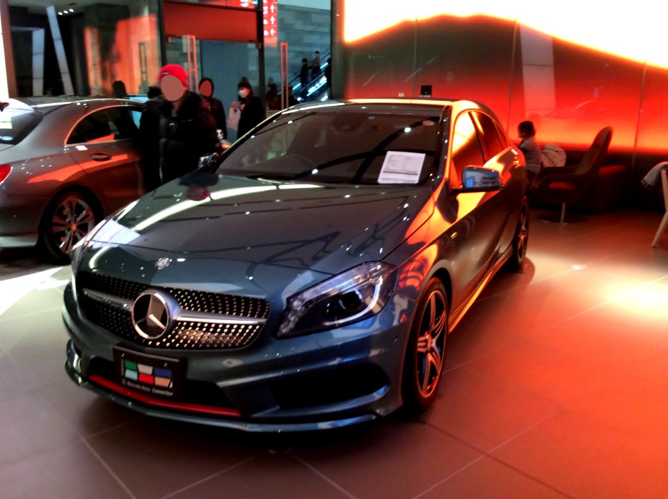 Mercedes-Benz A250 SPORT (W176) front