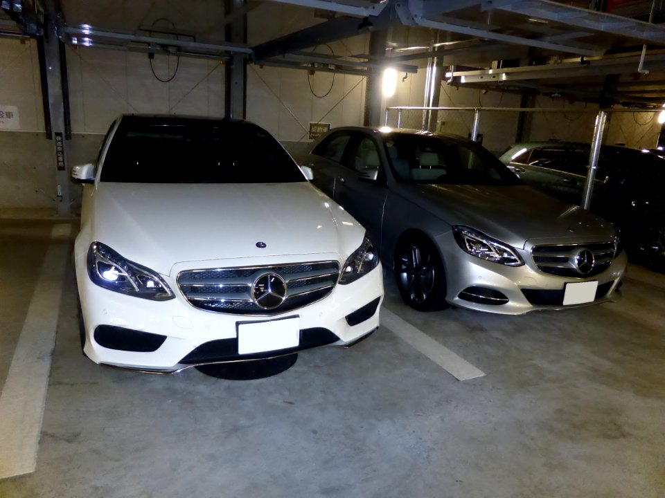Mercedes-Benz E350 AVANTGARDE & E400 HYBRID (W212) front
