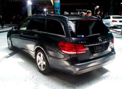 Mercedes-Benz E250 stationwagon (S212) rear photo