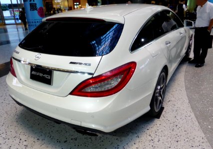 Mercedes-Benz CLS63 AMG Shooting Brake (X218) rear photo