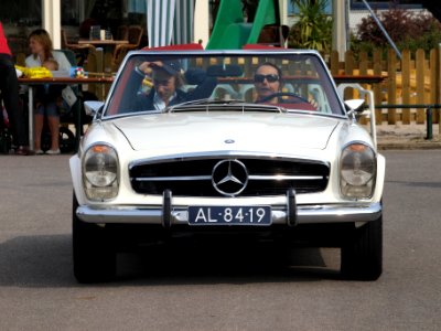 Mercedes-Benz 280 SL Automatic (1969), Dutch licence registration AL-84-19 pic2