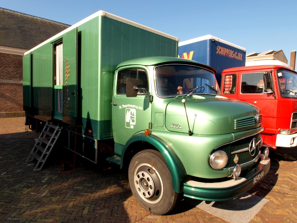 Mercedes-Benz 710slash42 (1967), Dutch licence registration BE-40-84 pic2