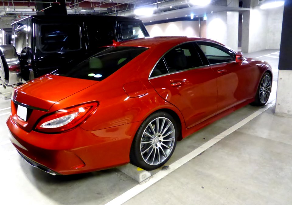 Mercedes-Benz CLS550 (C218) rear photo