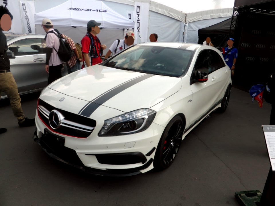 Mercedes-Benz A45 AMG 4MATIC Edition1 (W176) front