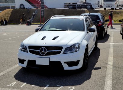 Mercedes-Benz C63 AMG STATION WAGON (S204) front photo