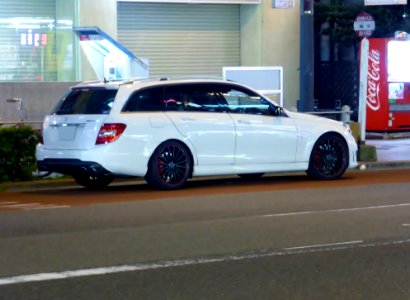 Mercedes-Benz C63 AMG Stationwagon (S204) at night rear photo
