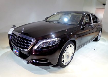 Mercedes-Maybach S 550 (X222) front photo