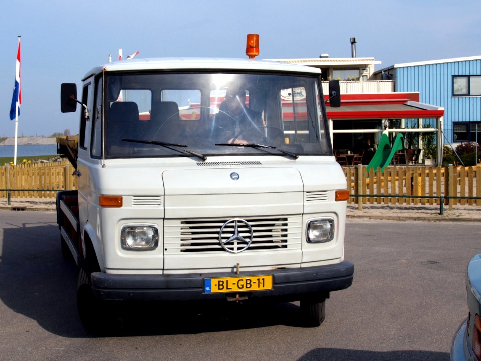 Mercedes-Benz L 608 D (1973), Dutch licence registration BL-GB-11 pic2