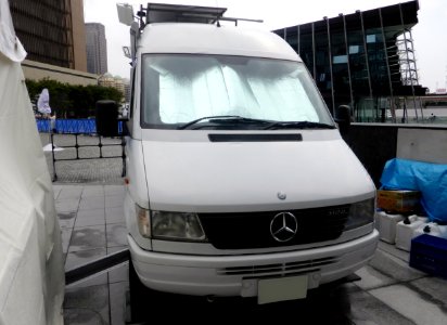 Mercedes-Benz Transporter 312D front