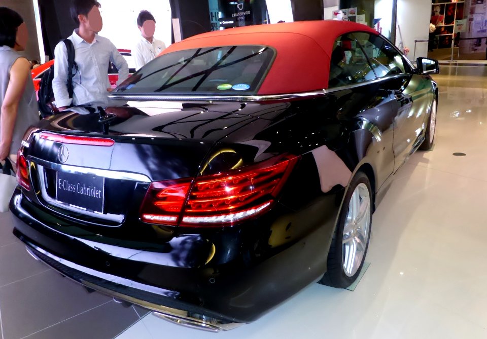Mercedes-Benz E350 cabriolet (A207) , whose hood is closed. rear