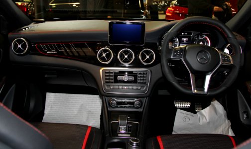 Mercedes-Benz GLA45 AMG 4MATIC interior