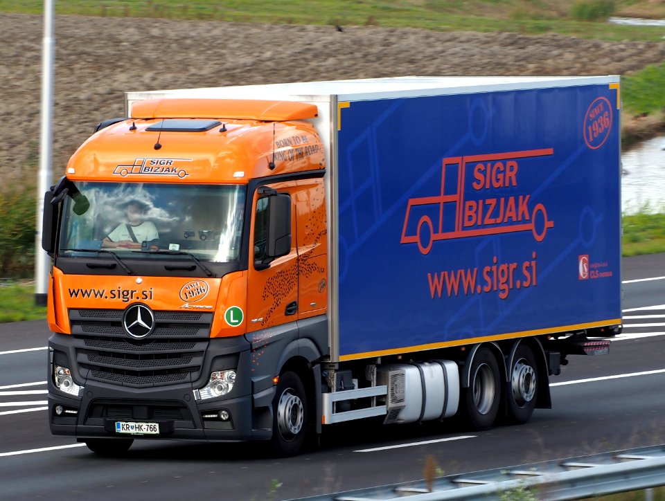 MERCEDES-BENZ ACTROS Sigr Bizjak