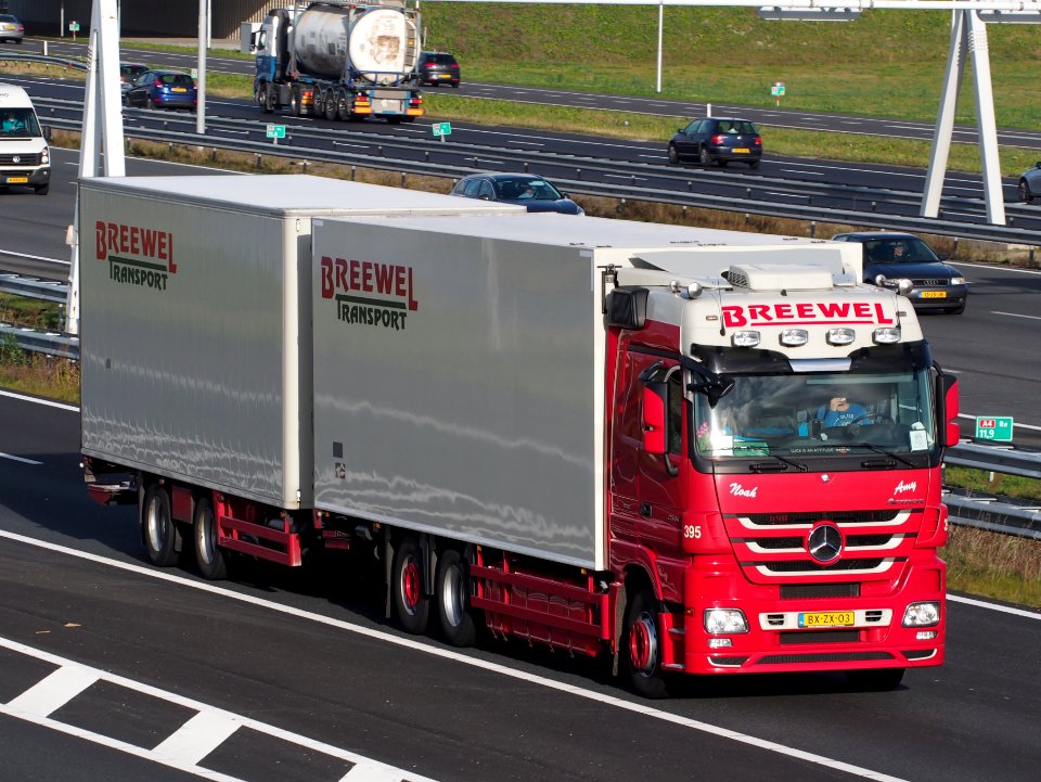 MERCEDES-BENZ ACTROS 2544 LENA, Breewel Transport
