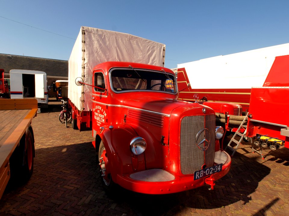Mercedes-Benz L312 (1955), Dutch licence registration RB-02-34 pic