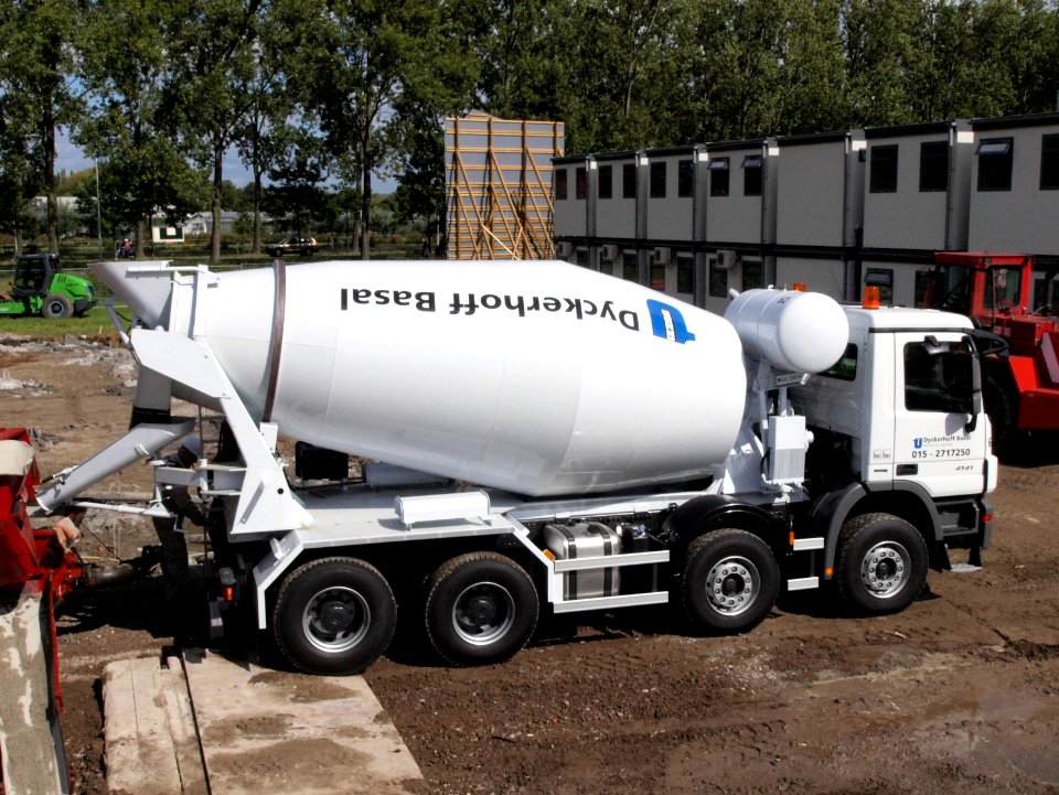 MERCEDES-BENZ ACTROS 4141 B (owner Dyckerhoff Basal pic2