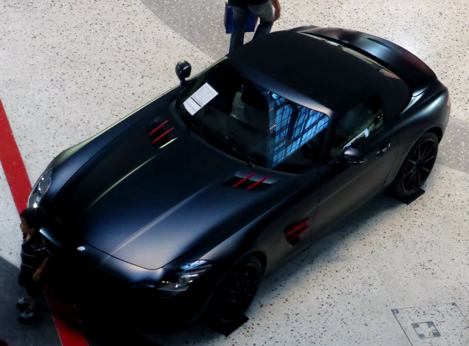 Mercedes-Benz SLS AMG Roadster matblack edition