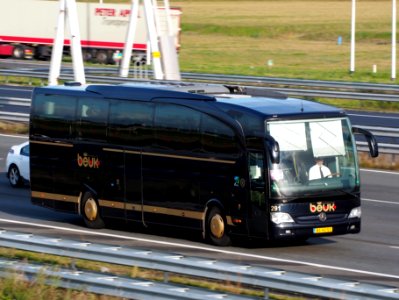 MERCEDES-BENZ TRAVEGO 15 RHD, Beuk