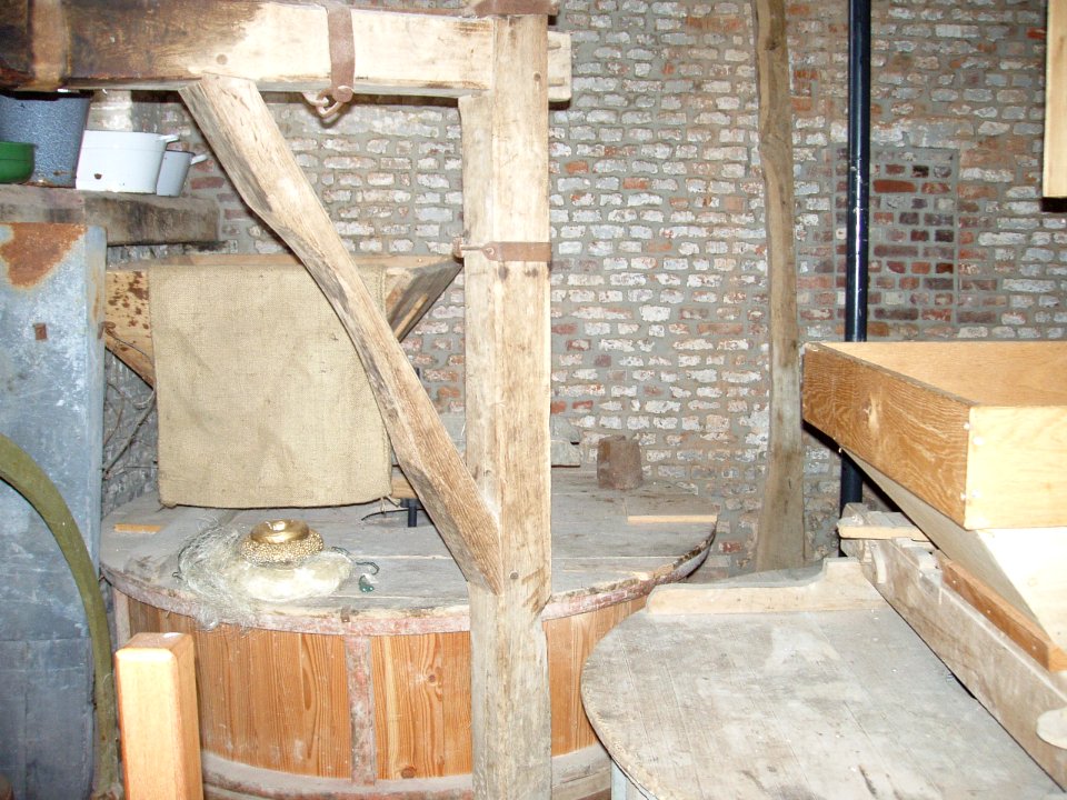 Mesch-Meschermolen-links-9a
