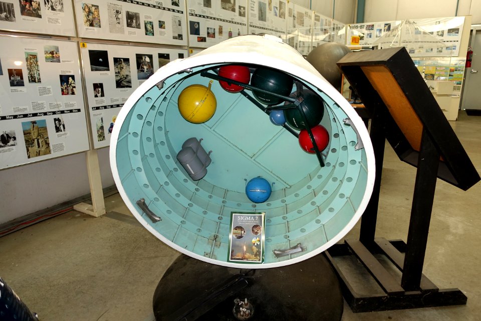 Mercury-Atlas 8 (Sigma 7) mockup - Oregon Air and Space Museum - Eugene, Oregon - DSC09746