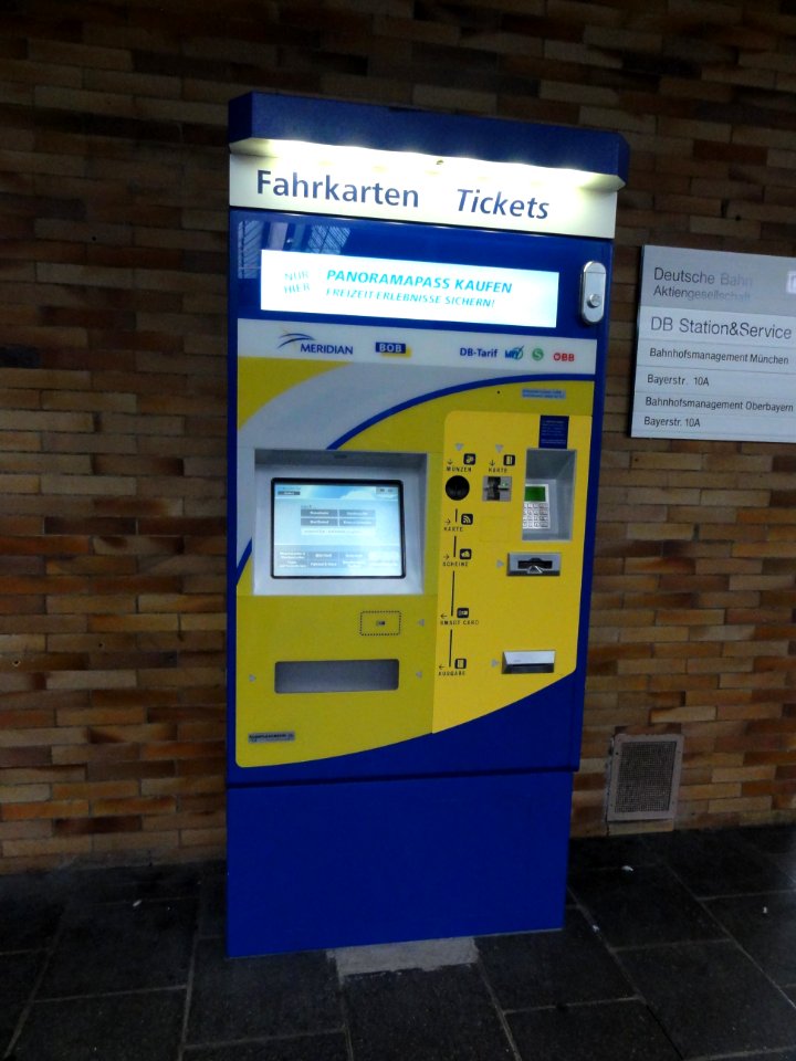 Meridian-Fahrscheinautomat