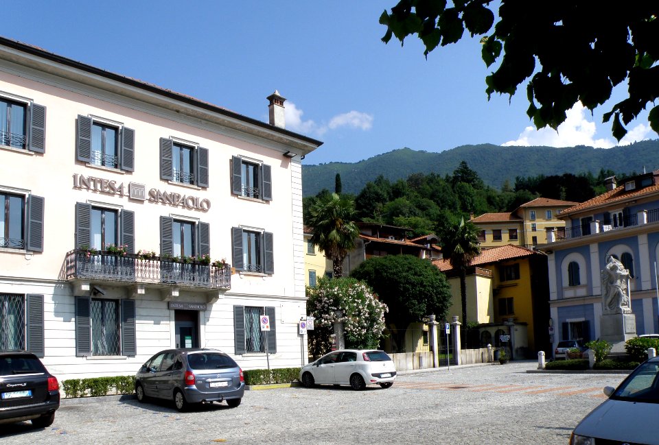 Mergozzo Paese 2 .psd